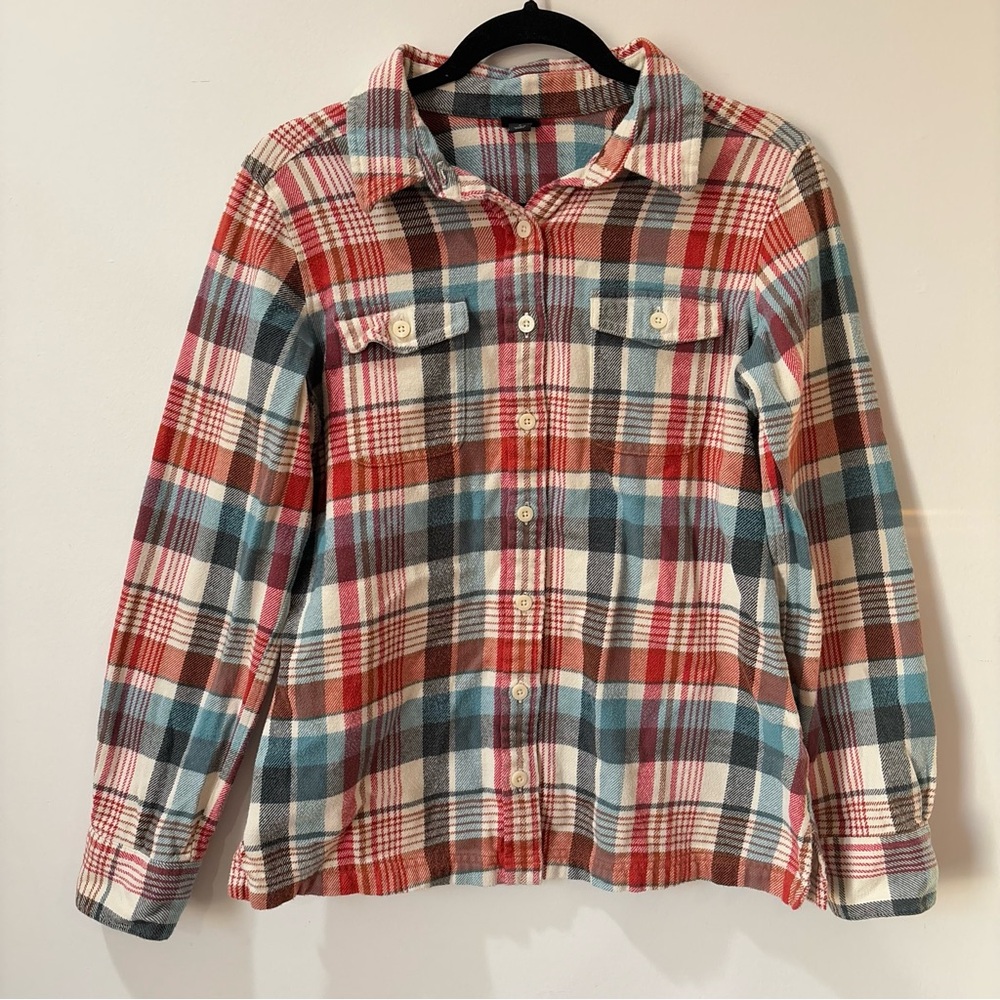 Patagonia Women’s Flannel Plaid Shirt Size 4 Organic Cotton Classic Outdoor S32